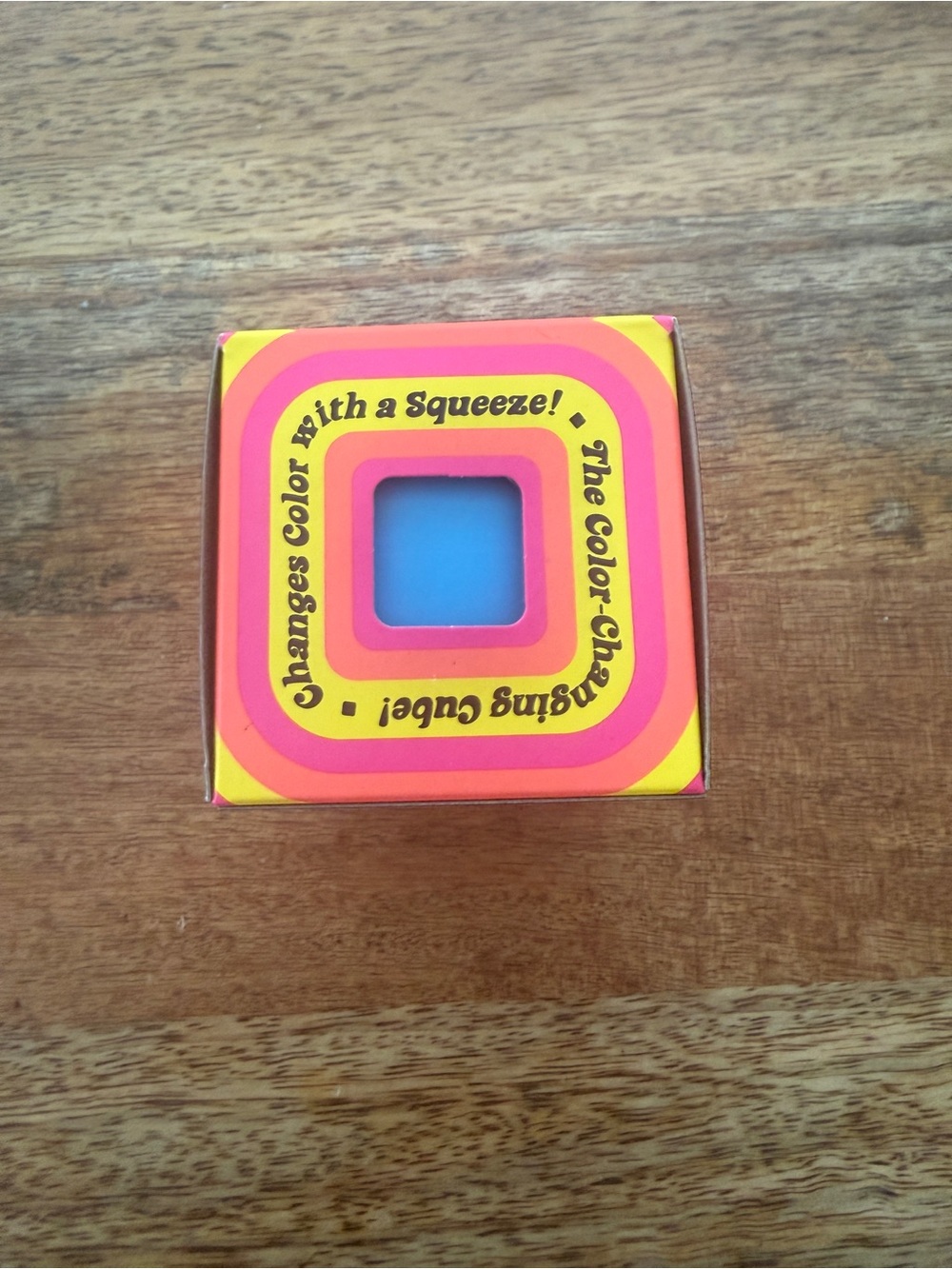 NIB Authentic Needoh Color Change Cube Blue - Picture 3 of 4